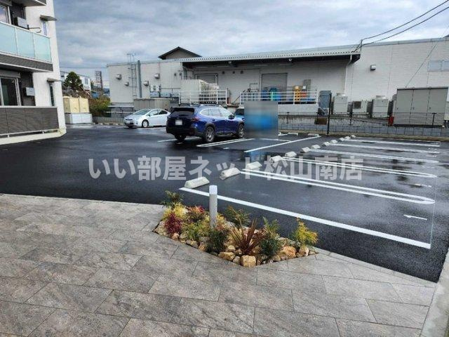 【駐車場】 | カトレアⅥ