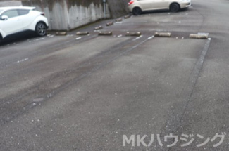 【駐車場】 | 車をお持ちの方に嬉しい駐車場付きの物件です