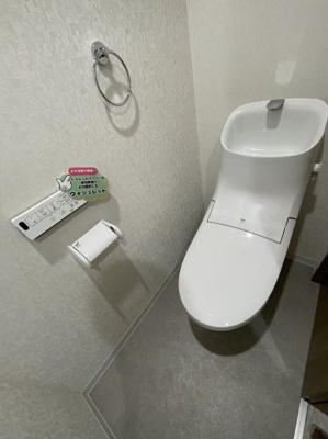 【トイレ】 | プレシャス大桐 | 清潔感のあるウォシュレットもついております。