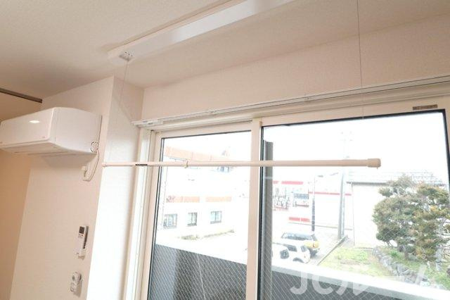 キャトル・セゾンのその他