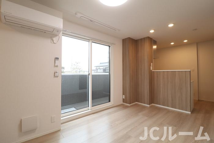 キャトルセゾンの居間・リビング