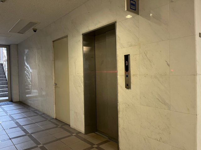 リバパレス鶴舞|名古屋市の賃貸ならMy賃貸のロビー|リバパレス鶴舞