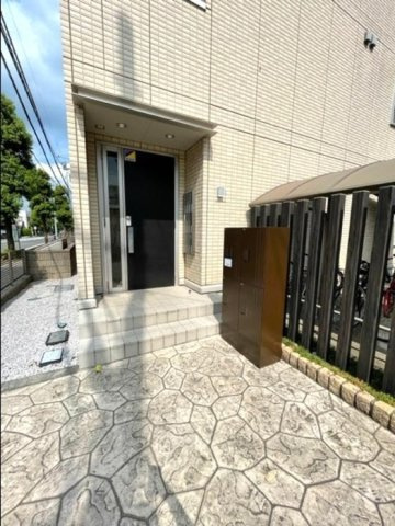 ピュアロータスⅡのエントランス