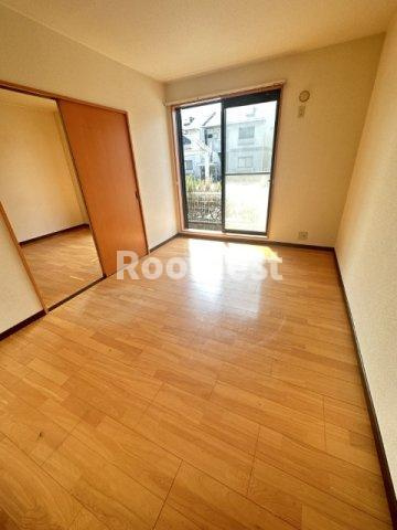 プリミエール一色IIの寝室|使い勝手のいい寝室です