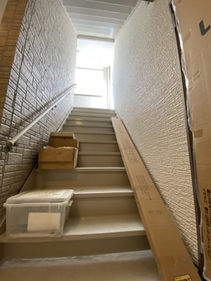 【その他共用部分】 | フジパレス吹田中の島公園３番館 | 共用階段です