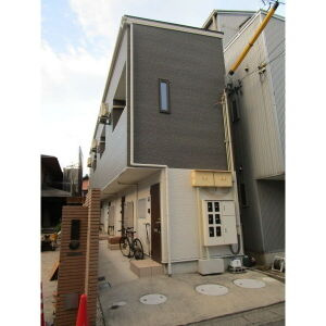 Dream Stage HT Iwakuraの外観