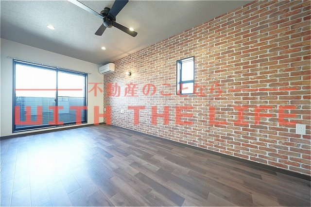 Pentas久留米【キャッシュバック対象物件】の居間・リビング|ゆったりとした居間です