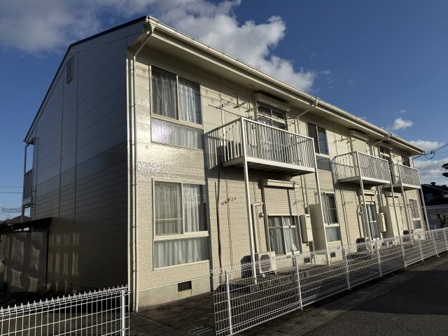 ドミール前田の外観