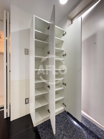 U residence 弁天町のその他|是空弁天　玄関収納