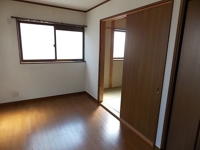 【居間・リビング】 | メゾンコスモス