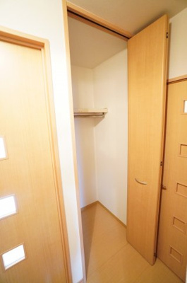 【収納】 | カーサみつわ台J | ※同物件・同タイプの写真です。