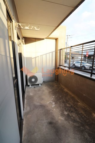 久留米市東合川４丁目の賃貸マンションのバルコニー|バルコニーからの眺めを楽しみながら食事をしませんか