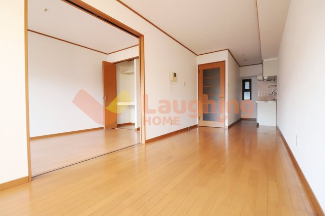 久留米市東合川４丁目の賃貸マンションの居間・リビング|ゆったりとしたリビングです