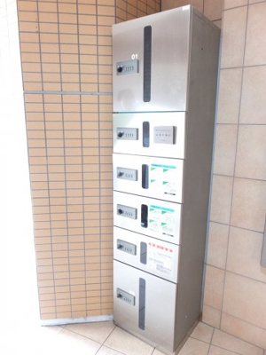 【その他共用部分】 | ヴィ・フォンテ | 宅配ボックス