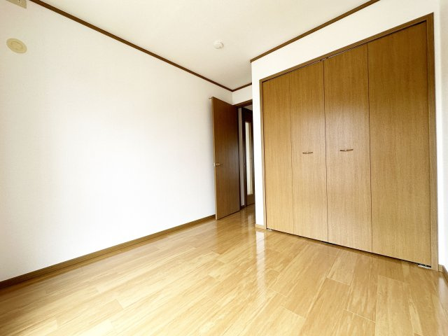 【寝室】 | チェリークイーン