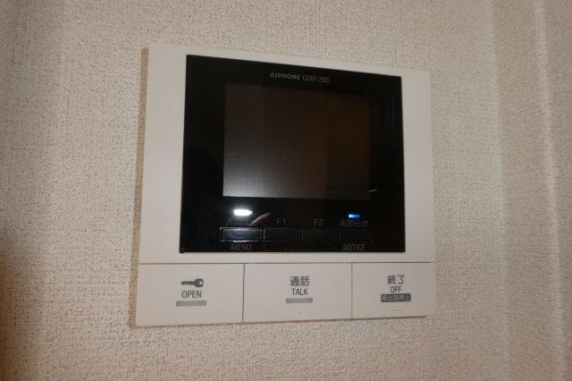 HIRA　TERRACEのセキュリティ|オートロック連動ＴＶインターホン