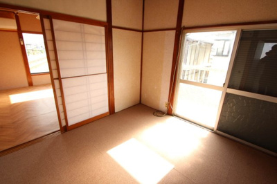 【洋室】 | 中央貸家