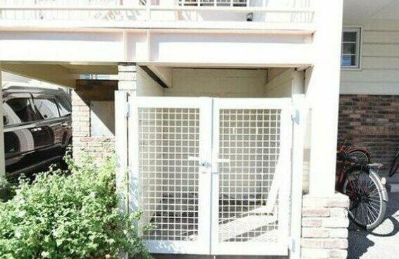 HOUSE DE EPI（ハウスドエピ）のエントランス