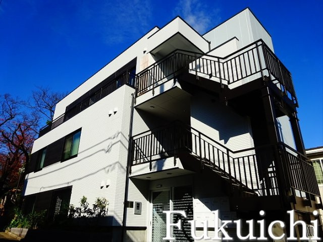 クレスト下馬の外観