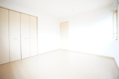 【洋室】 | フェニックスE