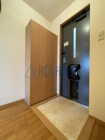 アメジストセージの玄関