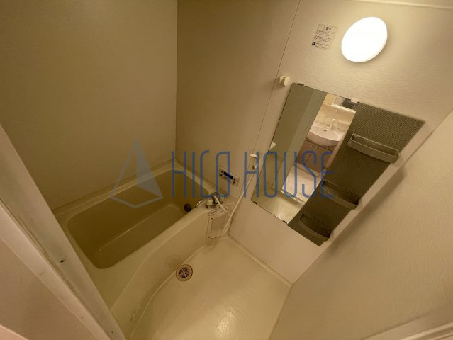 アメジストセージの浴室