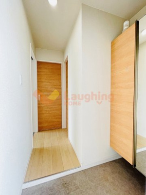 【玄関】 | シャンドゥ・フルール | 収納もある玄関です