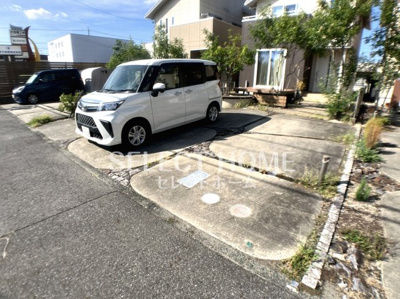 【駐車場】 | 上里2丁目戸建 | 駐車場があります