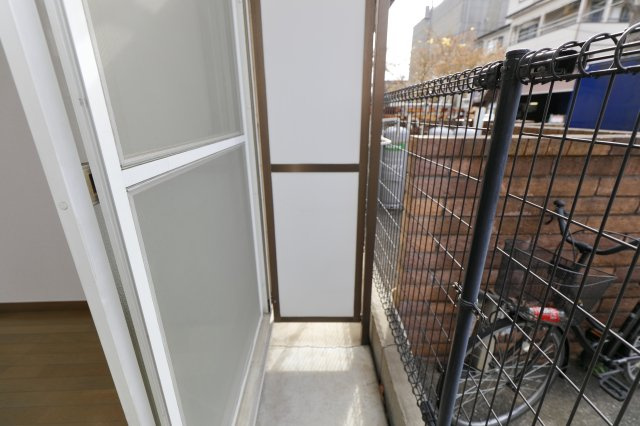 月光荘2号館のバルコニー