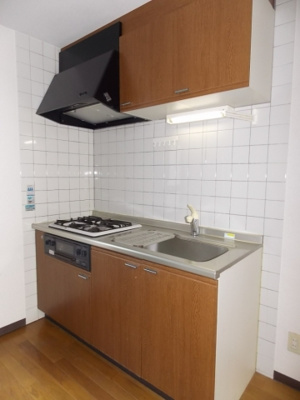 【キッチン】 | ココロ戎町 | システムキッチンが入っています。