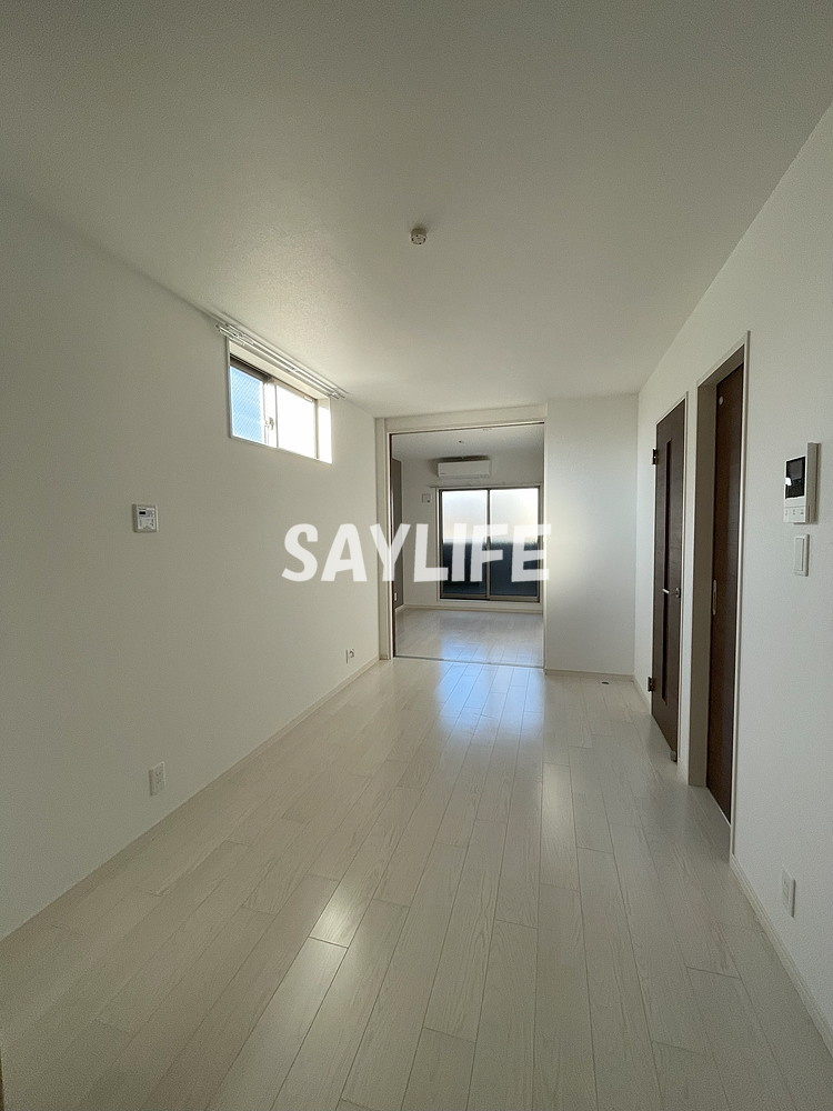 GRANDIR　WOODSの居間・リビング