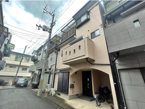 西院寿町の外観