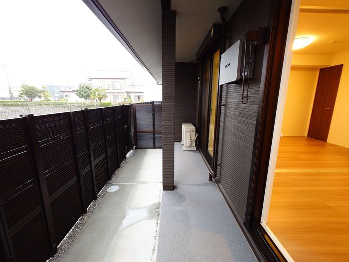 けやき弐番館のバルコニー