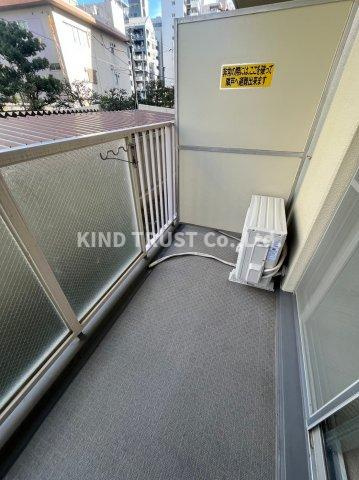 ローレルハイツ大淀2号棟のバルコニー|お洗濯にも便利なバルコニー付き