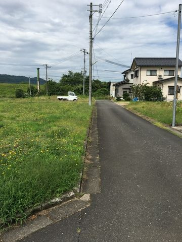 売土地 出石町宮内　６区画　45坪の外観|前面道路含む現地写真