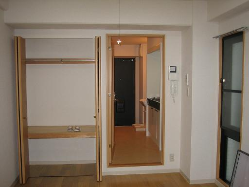 【洋室】 | ラ・ヴィスタ板宿 | 収納もタップリ！