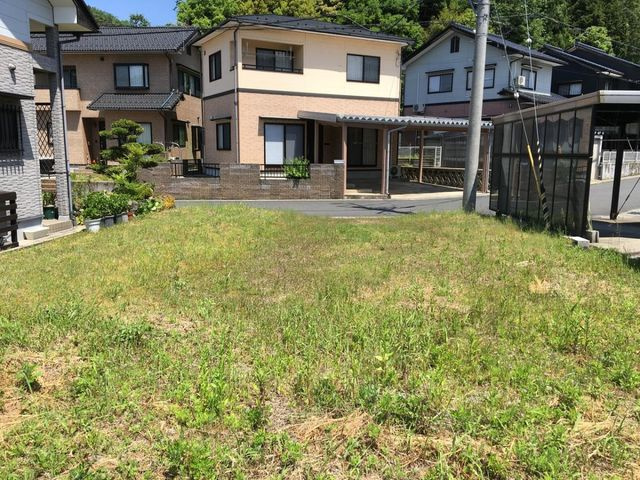 売土地 豊岡市法花寺　7区画　47坪の外観|敷地中央からみた景色