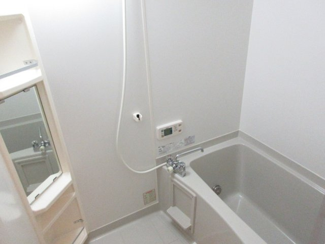 ローズコート美園の浴室