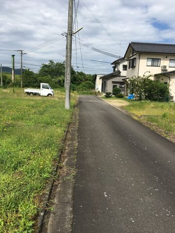 売土地 出石町宮内　６区画　44.69坪の外観|前面道路含む現地写真