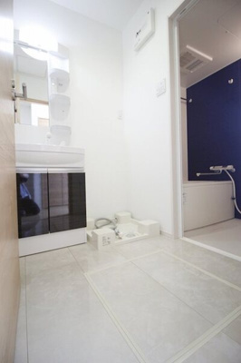 【洗面所】 | Mitte | 使いやすい洗面所です