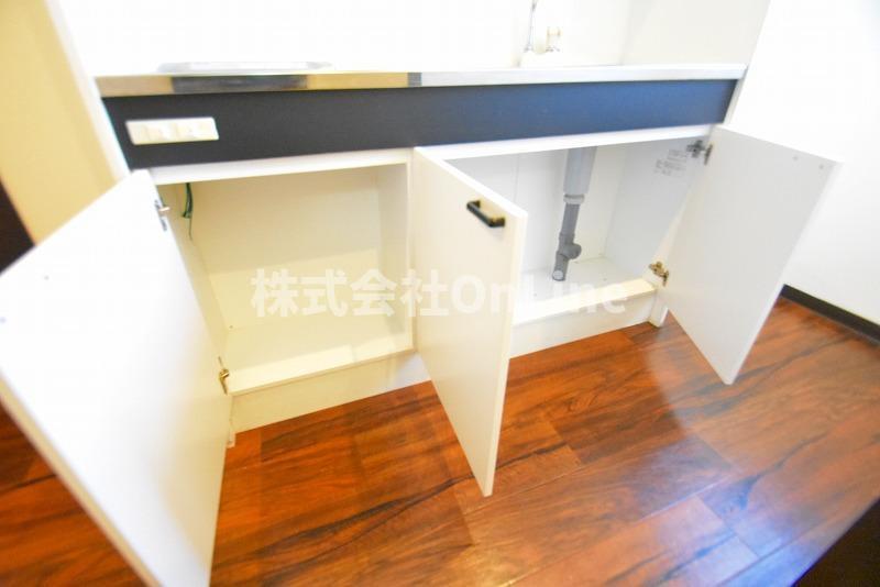 第10美和マンションの収納