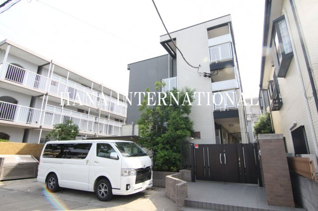 レオパレス新浜の外観