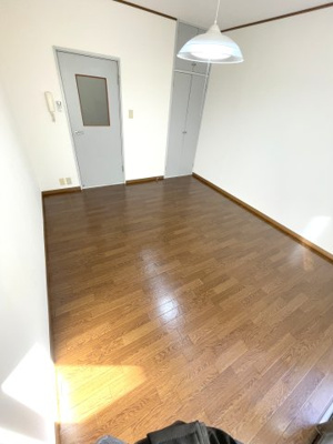 【洋室】 | ノンブレ緑町