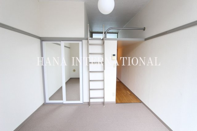 レオパレスグレイスの居間・リビング