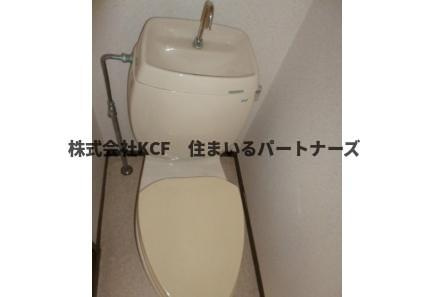 コーポフロイデのトイレ|落ち着いたトイレです
