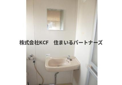 コーポフロイデの洗面所|使いやすい洗面所です