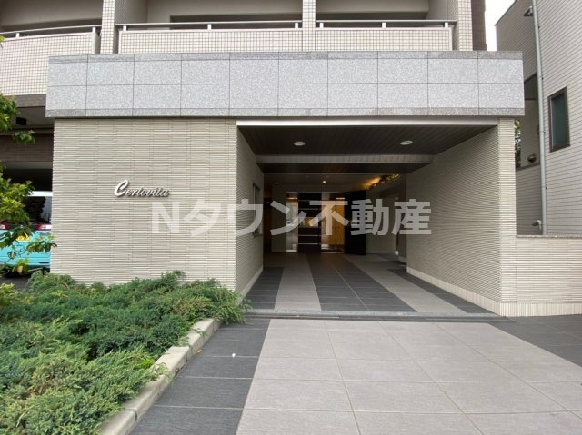 【エントランス】 | チェルトヴィータ  | 毎日通るエントランスはこのようになっています