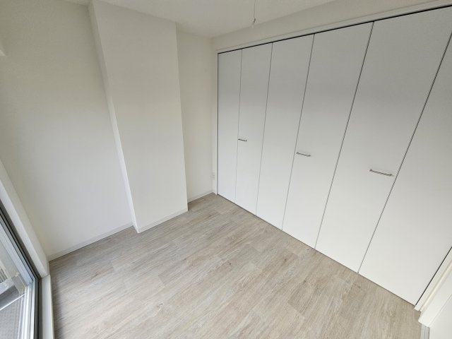 ホリオマンションの洋室