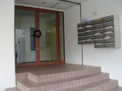 【エントランス】 | リエス本郷