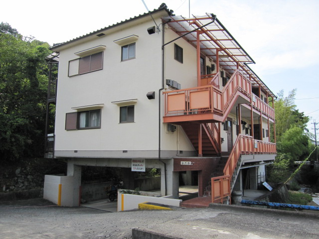 【駐車場】 | 谷川荘 | 谷川荘(GoodHome)